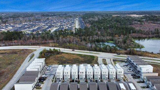 Building Photo - 18716 Centro Main St