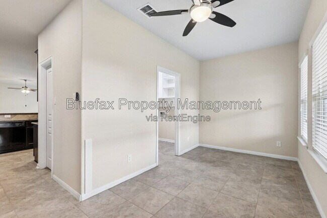 Building Photo - 1807 Golden Maple