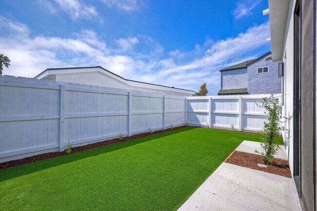 Building Photo - Coming Soon!  Welcome to the new charming apartments in Imperial Beach!