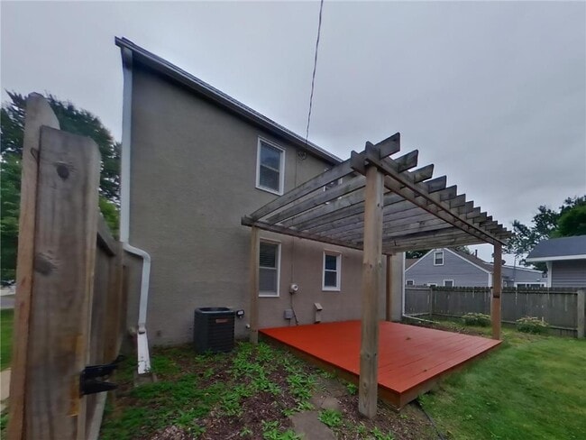 Building Photo - 6514 Stevens Ave