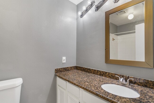Building Photo - 16212 Seahorse Dr