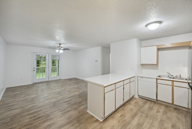 Building Photo - Enjoy the Holidays in Your New Home!