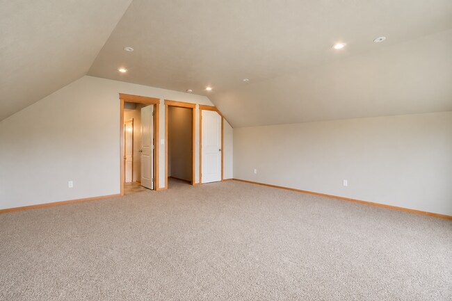 Building Photo - 4904 E 15th Ave