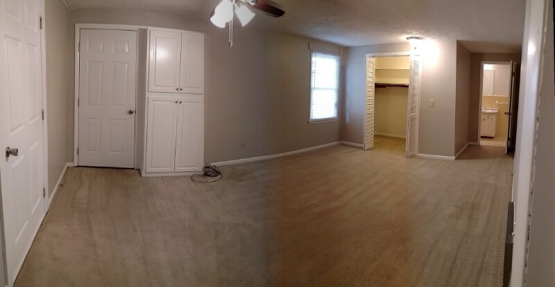 Building Photo - 390 N Lanier St