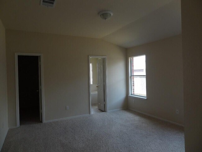 Building Photo - 3130 Corrigan Ln