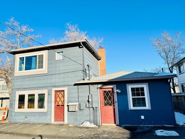 Building Photo - 625 Plumas St