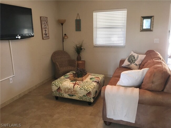 Building Photo - 3903 Del Prado Blvd S