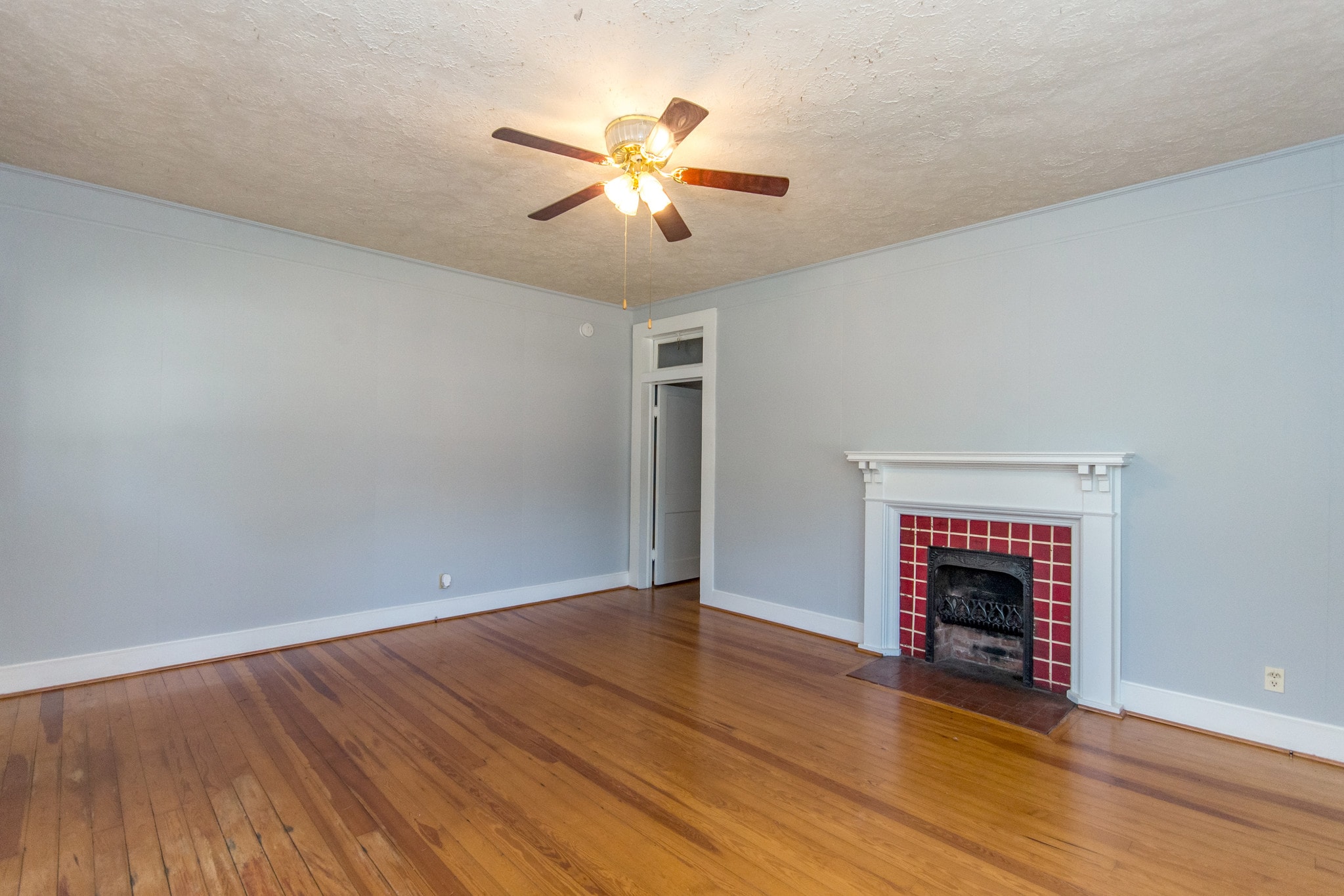 Living Room - 36 Forrest St