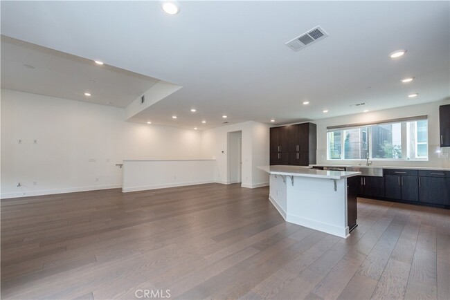 Building Photo - 2768 Wright Ln