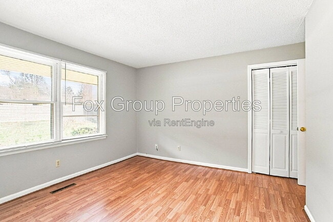 Building Photo - 2306 Startown Rd