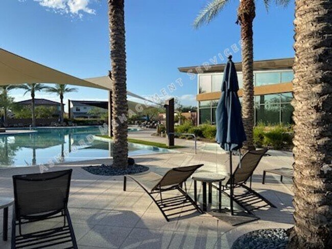 Building Photo - Beautiful 3-Bedroom Home in Sky Crossing with Modern Upgrades