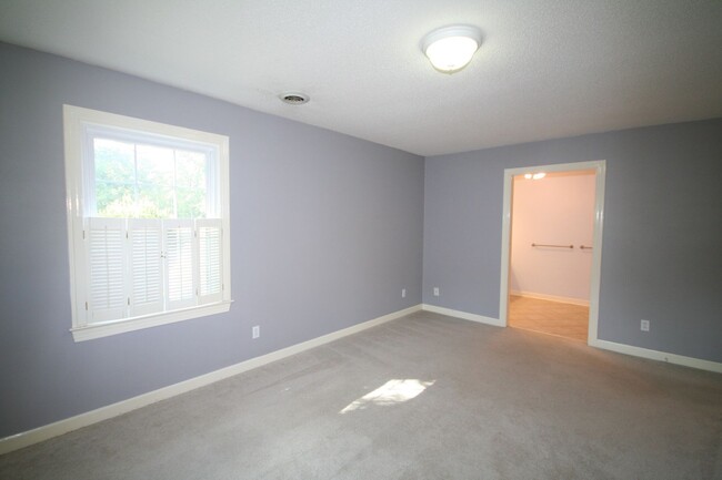 Building Photo - WONDERFUL 2-STORY HOME IN WALNUT CREEK *SP...