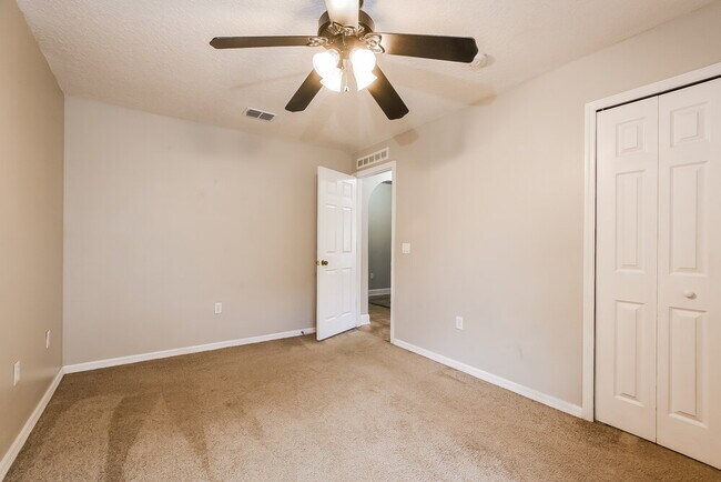Building Photo - 1143 Biltsdale Ct