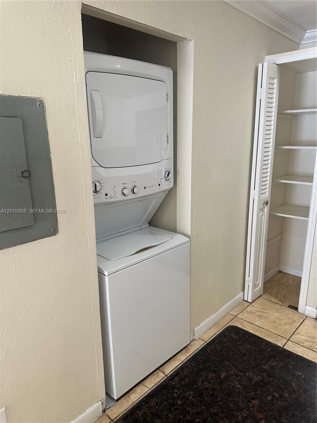 Building Photo - 8460 SW 156th Pl