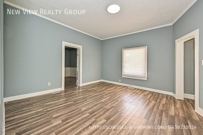 Building Photo - 408 S 12th St