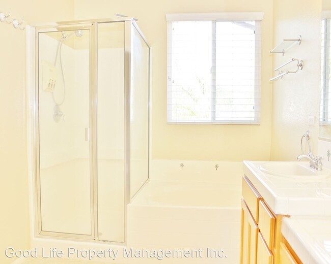 Building Photo - 3 br, 2.5 bath House - 16924 Abundante St