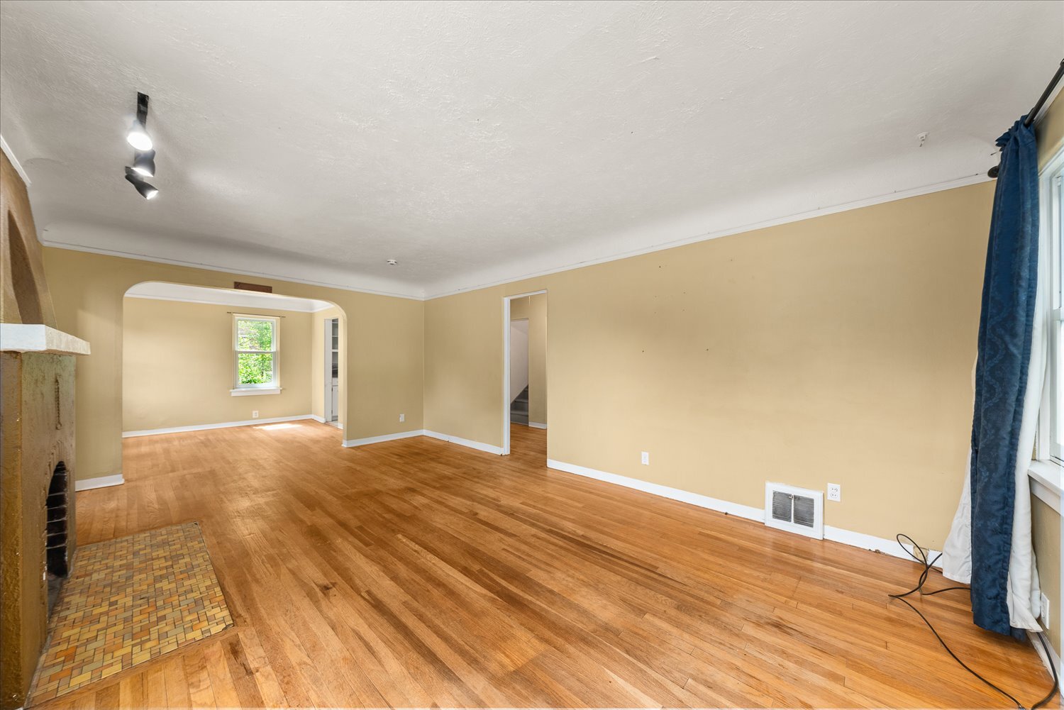 Building Photo - 2431 N Atlantic St