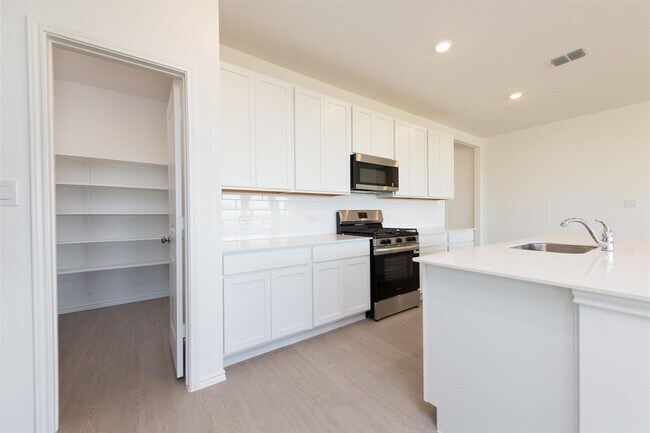 Building Photo - 152 Rodney Boat Rd