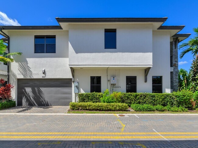 Building Photo - 8217 NW 46th St