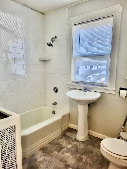 Building Photo - 166 Kendrick Ave