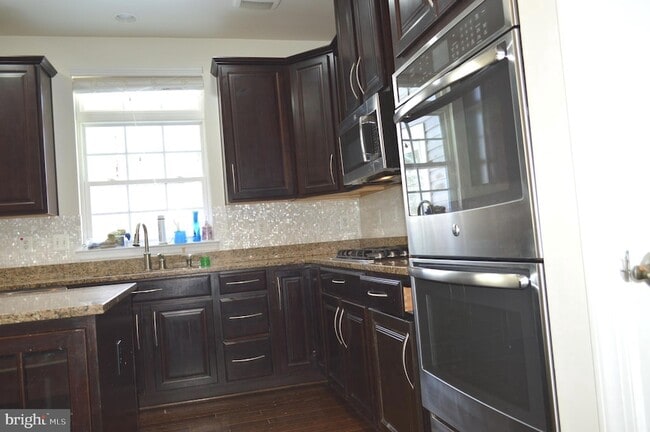 Building Photo - 4967 Windpower Way