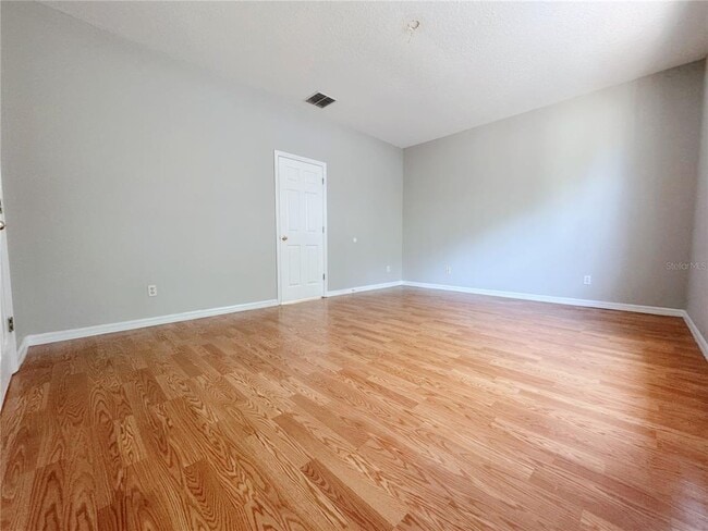 Building Photo - 5004 Alavista Dr