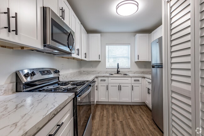 Interior Photo - Ashford Bayside Apartment Homes