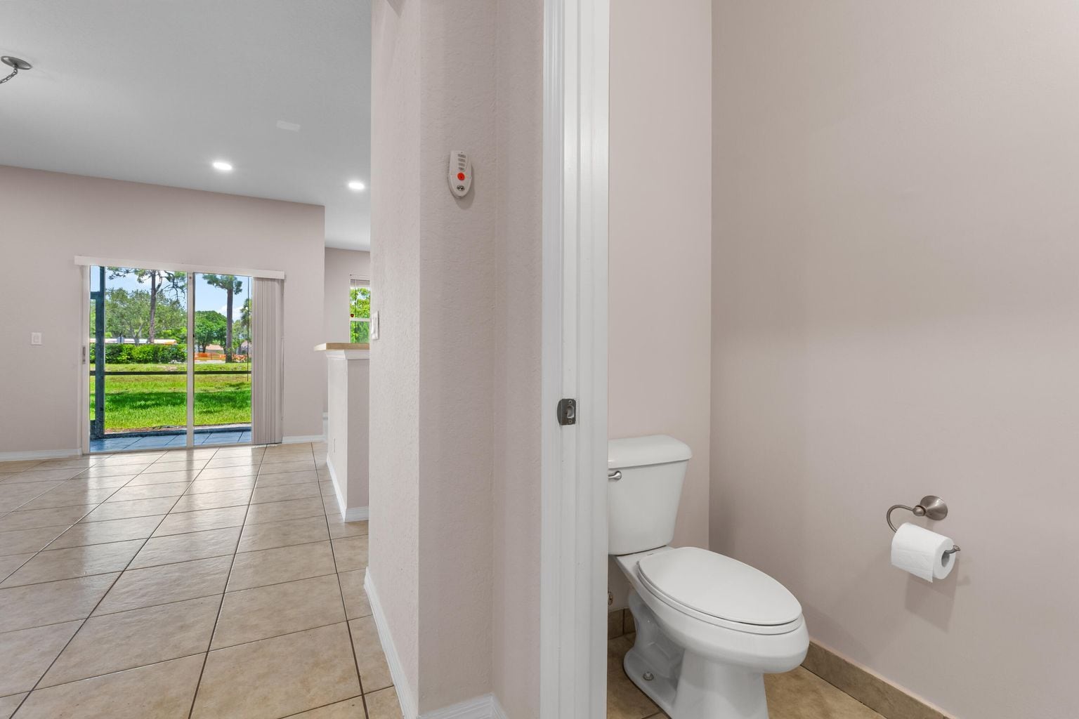 Building Photo - 3051 Grandiflora Dr