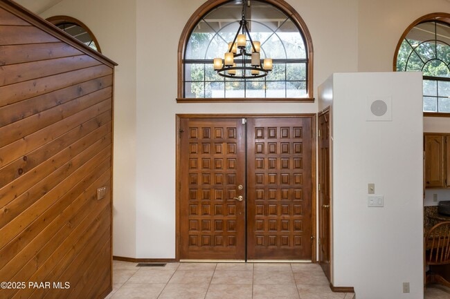 Building Photo - 1109 Northwood Loop