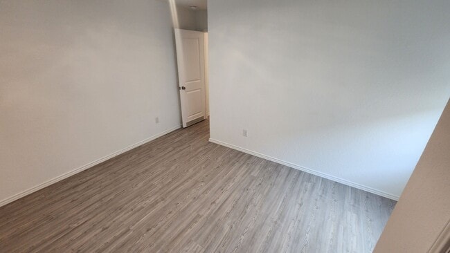 Building Photo - 2815 Charpak Dr