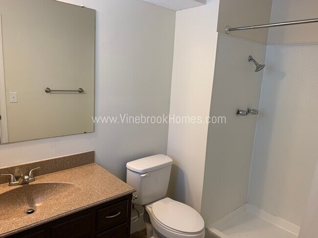 Building Photo - 1113 SW 18 St