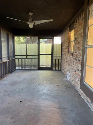 Building Photo - 2302 Mercedes Rd