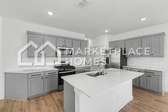 Building Photo - 415 Bertney Dr