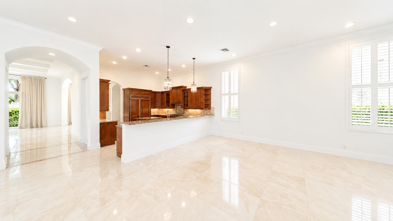 Building Photo - 17550 Circle Pond Ct