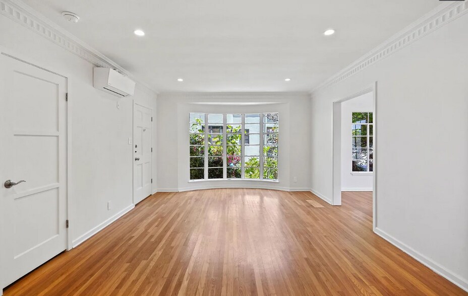 Building Photo - 4707 Finley Ave