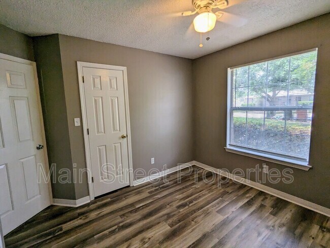 Building Photo - 3441 Jubilee Dr
