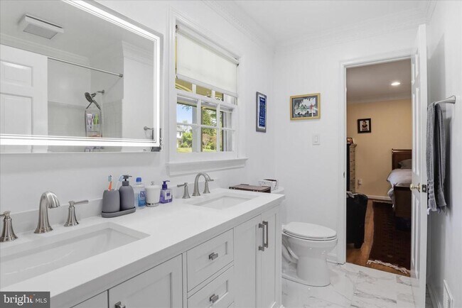 Building Photo - 1034 Walker Mill Rd