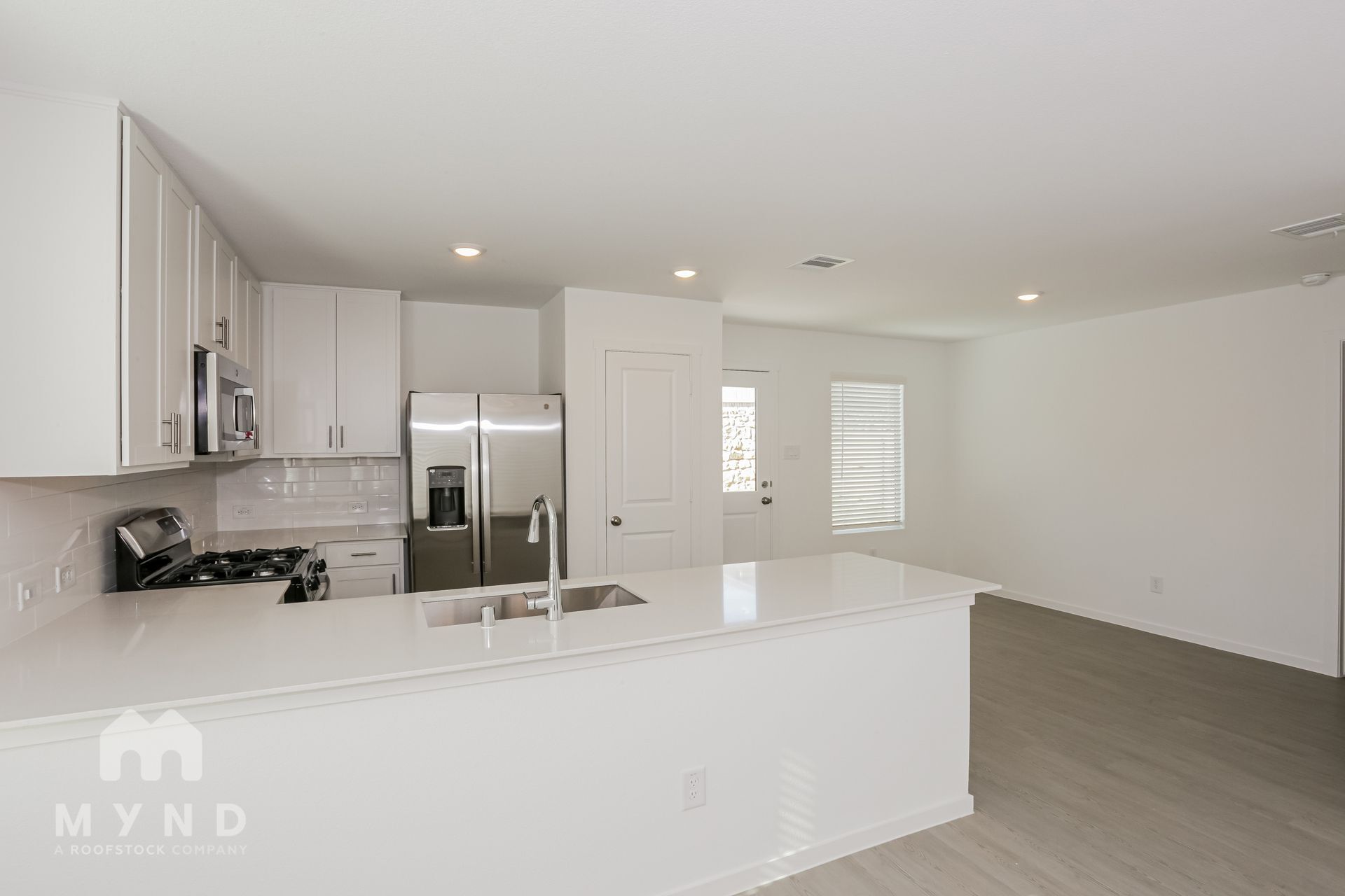 Building Photo - 2736 Ctr Crk Ln