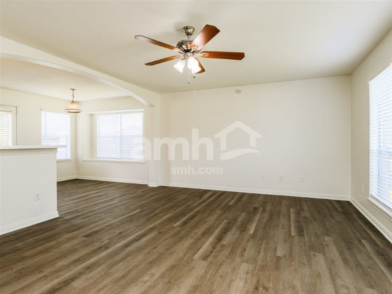 Building Photo - 13741 Bighorn Trail