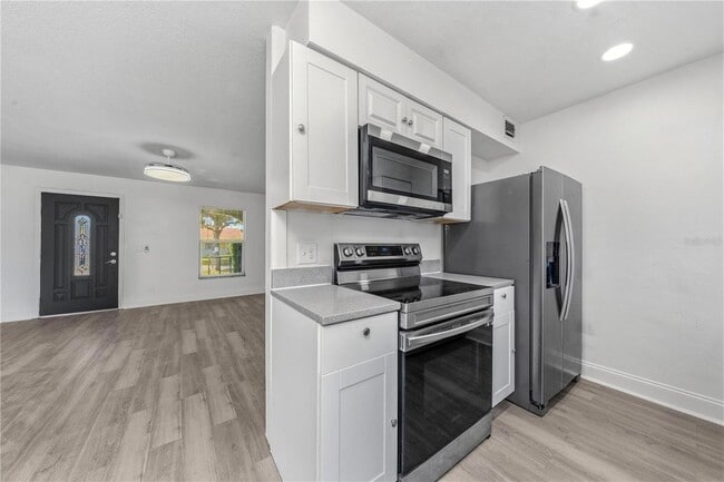 Building Photo - 618 Jupiter Way
