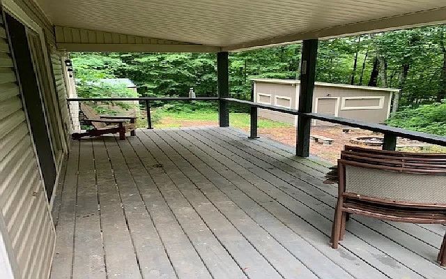 Building Photo - 546 Trackrock Camp Rd