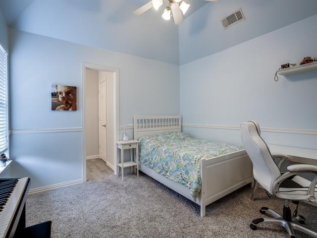 Building Photo - 5860 Red Hill Ln