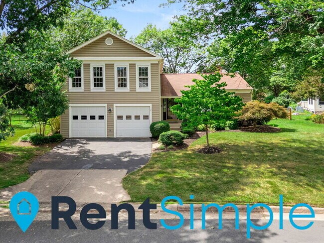 Building Photo - 13611 White Barn Ln