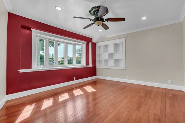 Building Photo - 1501 Revere Ave