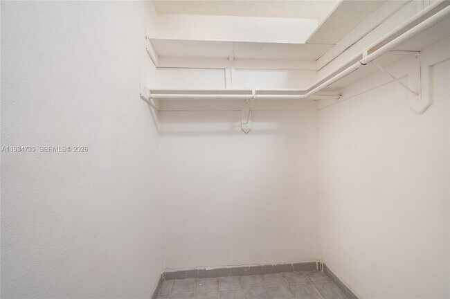 Building Photo - 201 NW 34th Ave