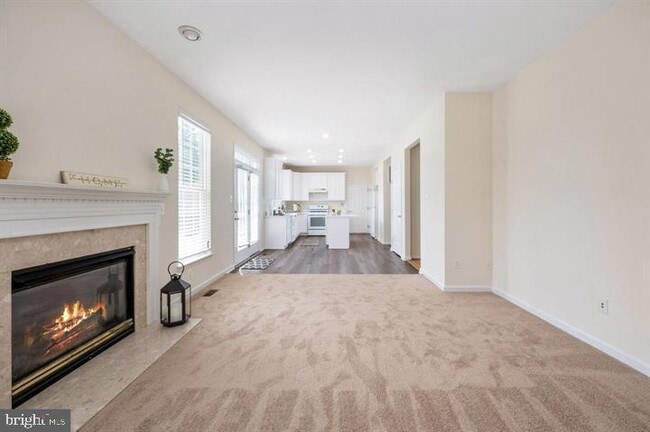 Building Photo - 6 Riggs Rd