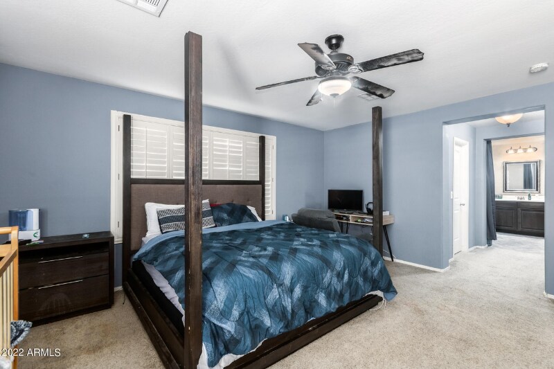Building Photo - 1398 E Mayfield Dr