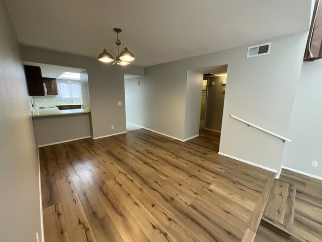 Building Photo - 3229 S Fairfield Dr