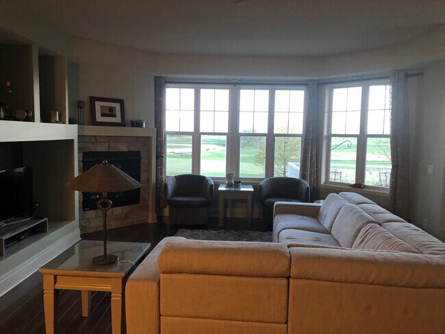 Living Room - 1175 Gallery Ln