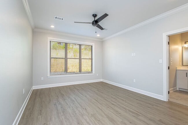 Building Photo - Newer Construction 3 bed 2 1/2 Bath, 2,20 sqft in West Little Rock